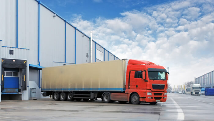 Vận chuyển hàng bằng xe Container